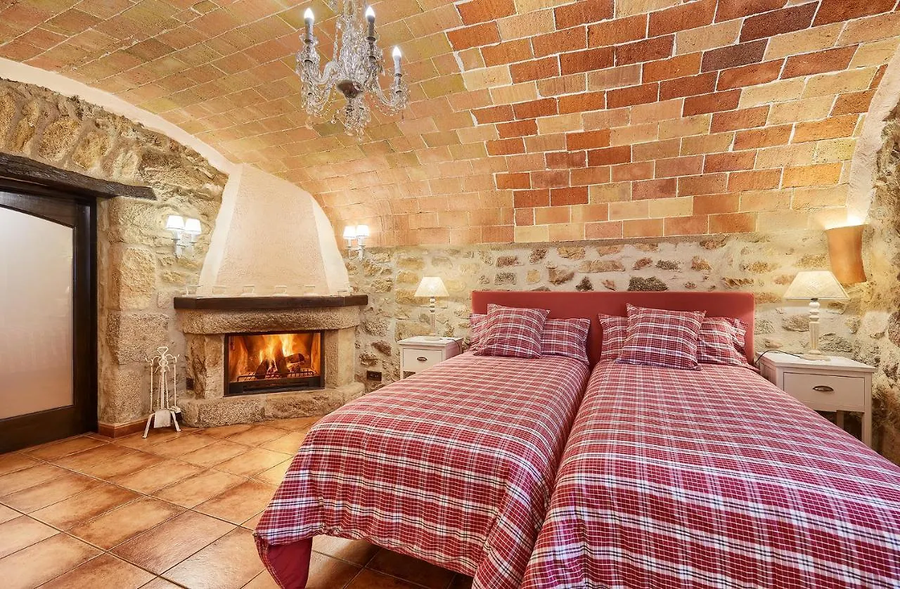 Cal Bisbe, Your Rural Holiday Home Capmany Spanien