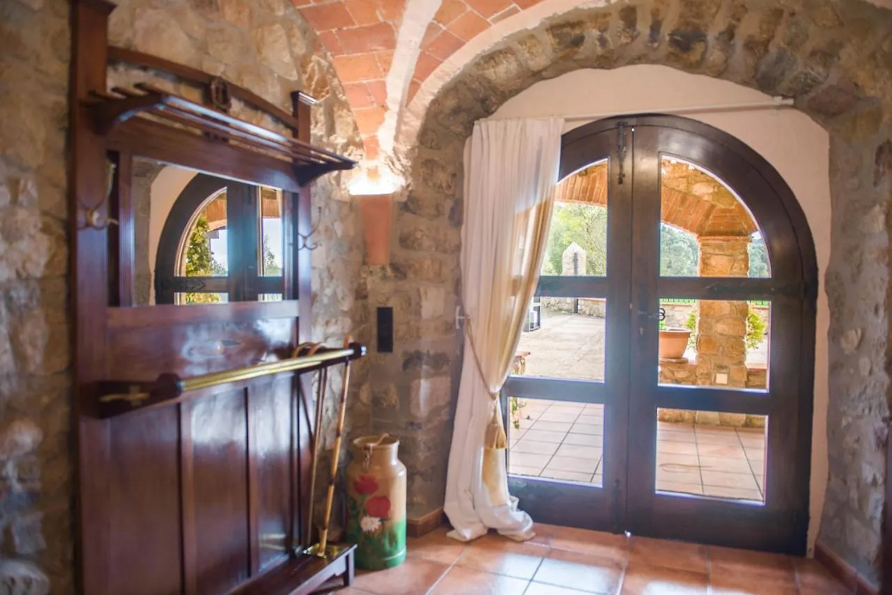 Cal Bisbe, Your Rural Holiday Home Capmany 0*,  İspanya