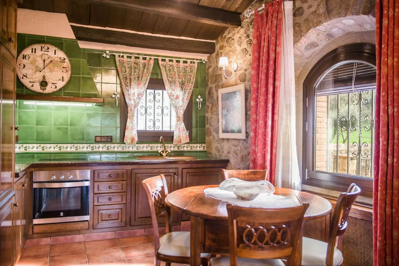 Cal Bisbe, Your Rural Holiday Home Capmany Spanien