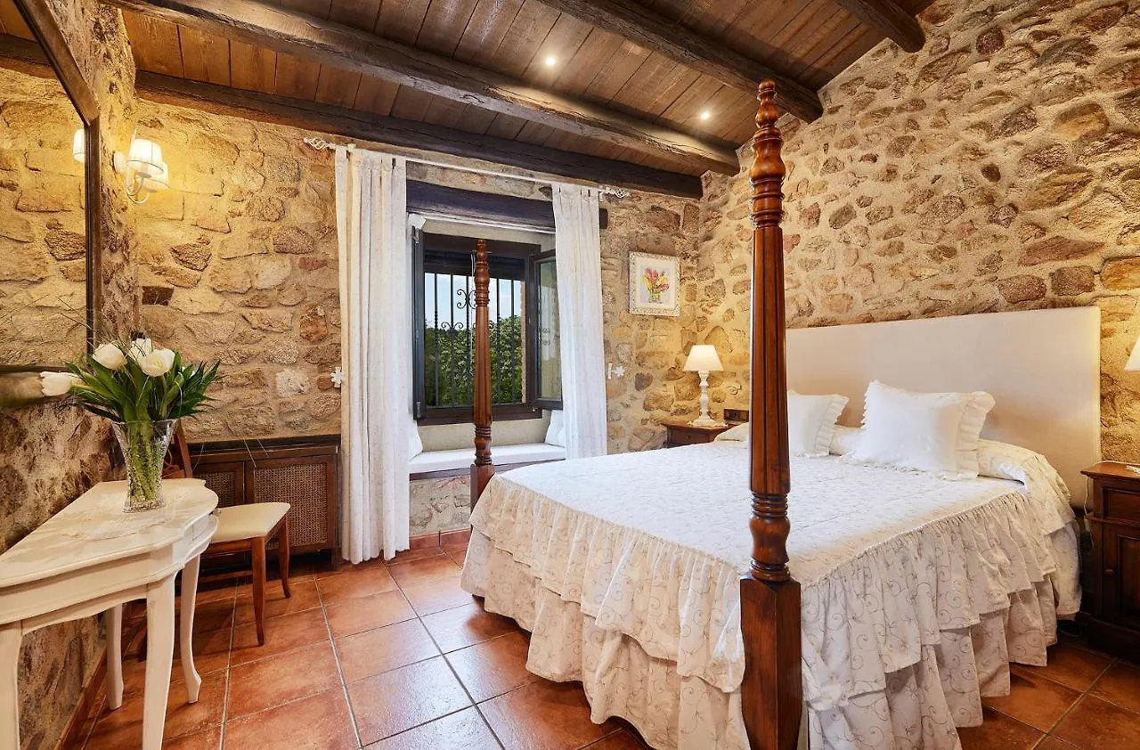 Landhuis Cal Bisbe, Your Rural Holiday Home Capmany Spanje