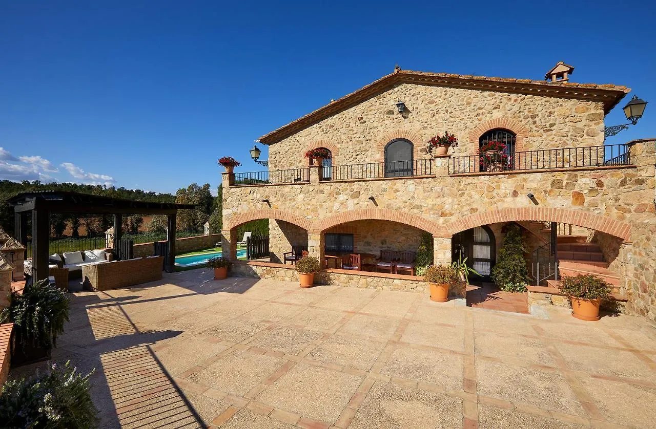 Landhuis Cal Bisbe, Your Rural Holiday Home Capmany